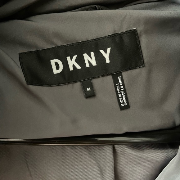 DKNY Winter Coat - Faux Fur - Picture 4 of 5